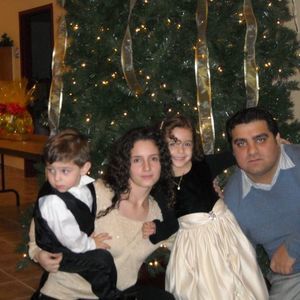 Meet your Posher, Iani